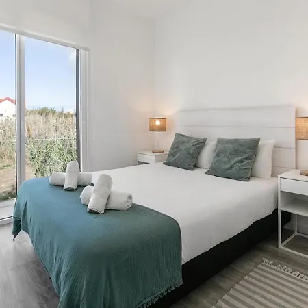 Swell House Apartment *